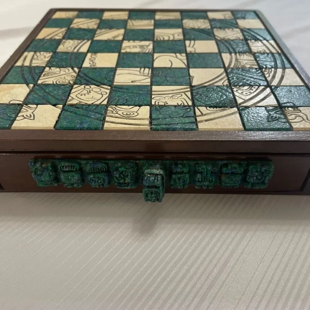Aztec Mayan Calendar Malachite/Wood Green Chess Set VTG Read Description